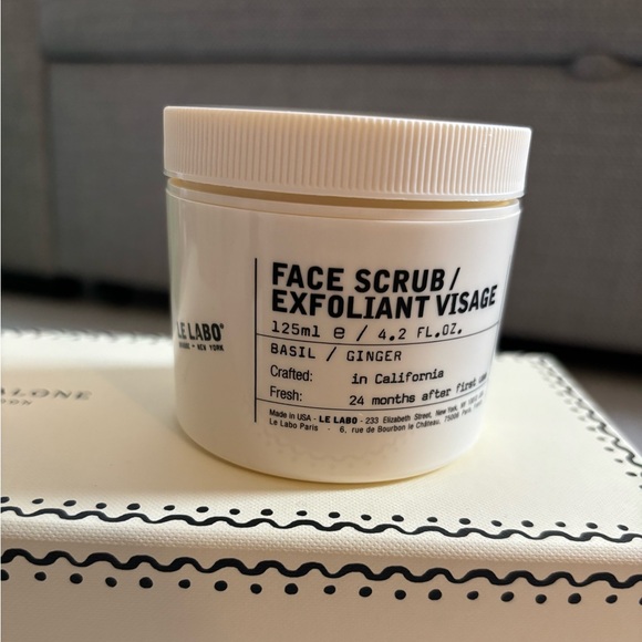 LE LABO Exfoliant Face Scrub Basil/Ginger - Picture 3 of 5